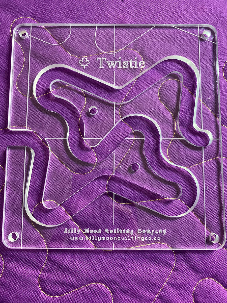 Edge-to-Edge Quilting Ruler – Twistie Meander - Silly Moon